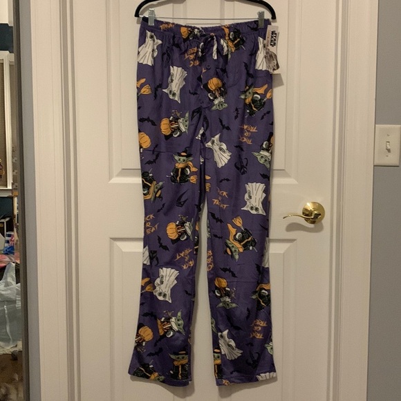 Disney Star Wars NWT Men’s Halloween PJ pants size XL Super Soft! - Picture 1 of 7